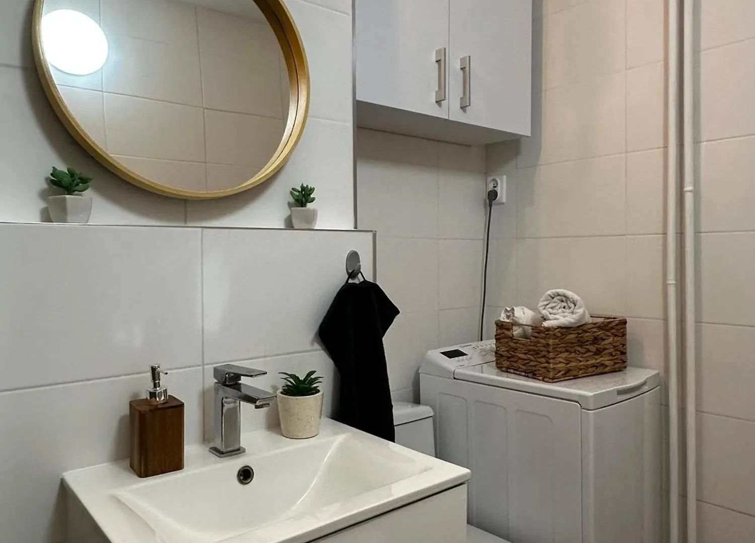 Gdansk Old Town Apartment By Yoca